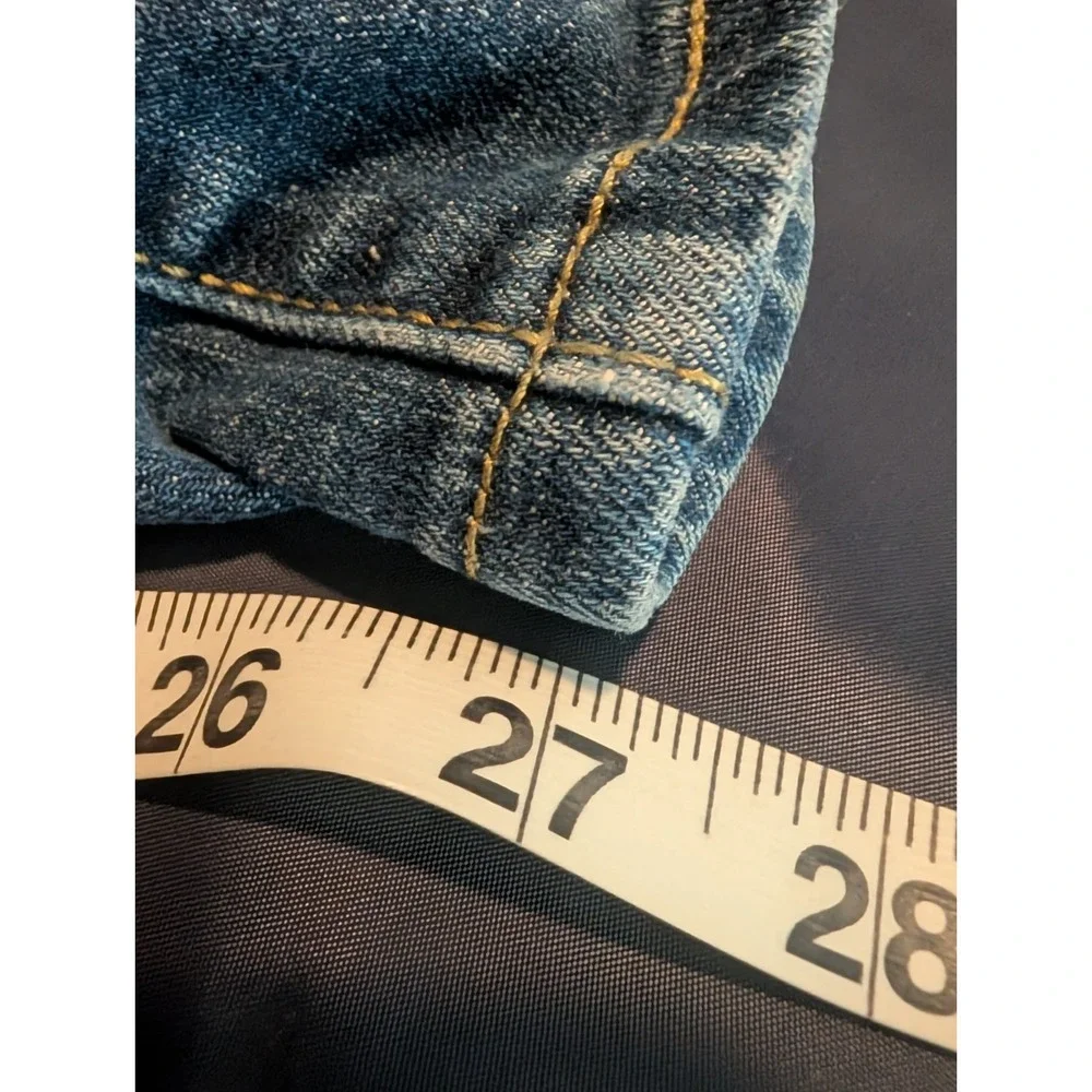 Levi's 505 Straight Fit Mens Size 32x28 Med Wash Blue Denim Jeans Cotton Blend